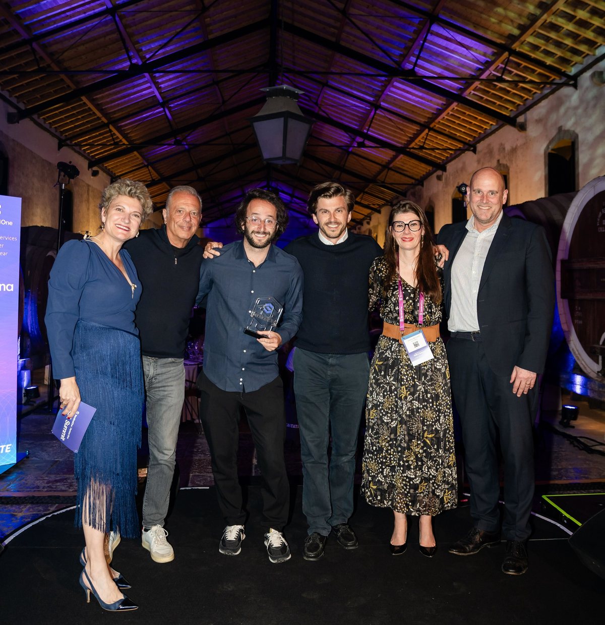 L'équipe Cyna reçoit le prix SentinelOne 2026 MSP Partner of the Year à l'EMEA PartnerOne Summit